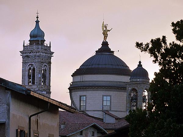 Foto:: Rundgang / Bergamo / 13.04.2018 (Foto,Fotos,Bilder,Bild,)