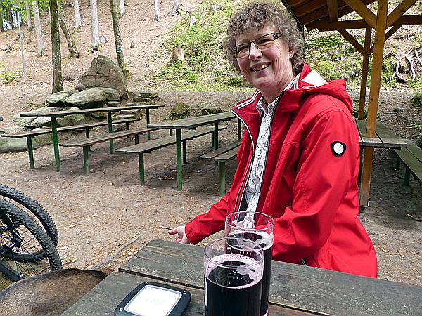 Foto:: Wolfsschluchthuette / Elsthal / 02.05.2018 (Foto,Fotos,Bilder,Bild,)