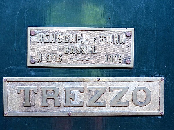 Foto:: Fabrikschild Henschel 9716 / Milano / 01.07.2018 (Foto,Fotos,Bilder,Bild,)