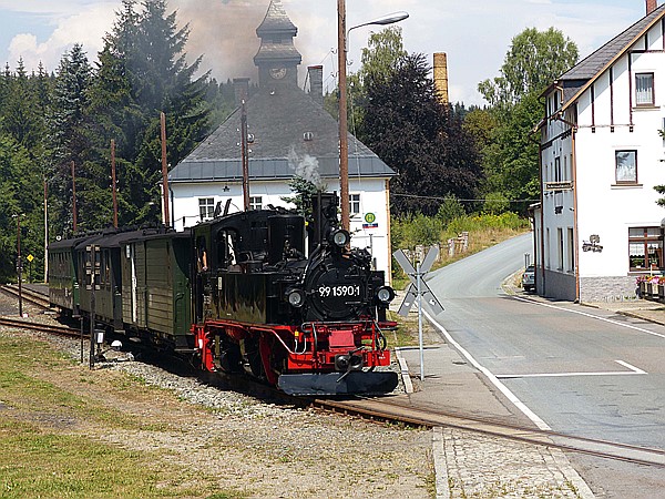 Foto:: DR 99 1590-1 / Schloessel / 04.08.2018 (Foto,Fotos,Bilder,Bild,)