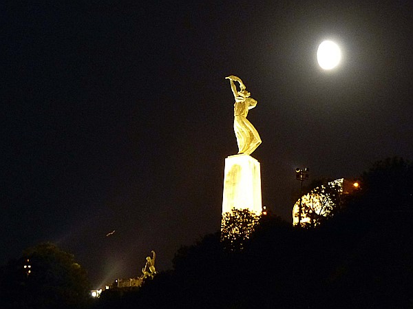 Foto:: Freiheitsstatue / Budapest / 21.08.2018 (Foto,Fotos,Bilder,Bild,)