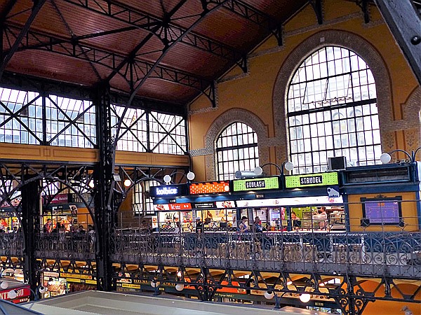 Foto:: Grosse Markthalle / Budapest / 23.08.2018 (Foto,Fotos,Bilder,Bild,)