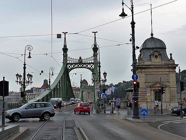 Foto:: Freiheitsbruecke (Foto,Fotos,Bilder,Bild,)