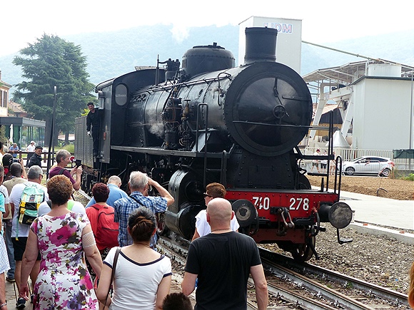 Foto:: FS 740 278 / Paratico-Sarnico / 07.07.2019 (Foto,Fotos,Bilder,Bild,)
