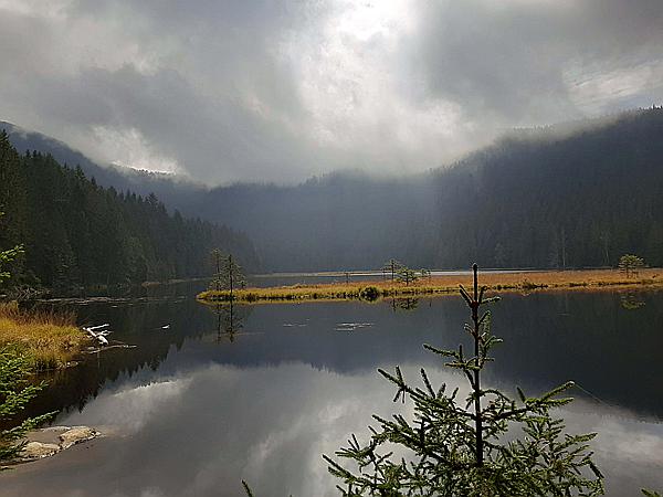Foto:: Kleiner Arbersee / Lohberg / 29.09.2020 (Foto,Fotos,Bilder,Bild,)