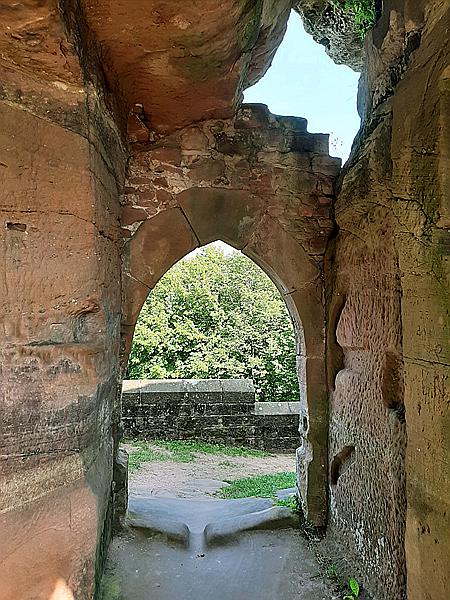 Foto:: Altdahner Burgengruppe / Dahn / 21.07.2021 (Foto,Fotos,Bilder,Bild,)