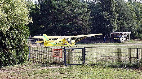Foto:: Flugplatz / Saarmund / 16.08.2021 (Foto,Fotos,Bilder,Bild,)