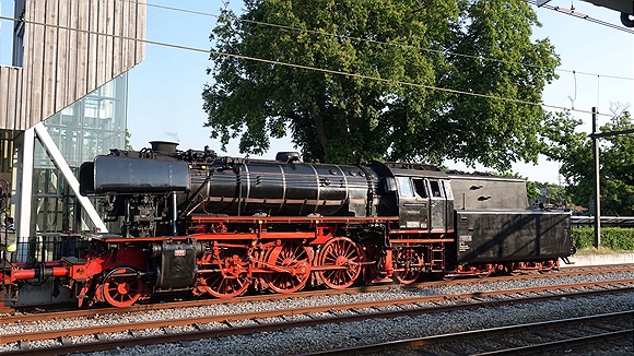 Foto:: VSM 2 ex DB 23 076 + VSM 6 ex DB 23 071 / Dieren / 10.06.2023 (Foto,Fotos,Bilder,Bild,)