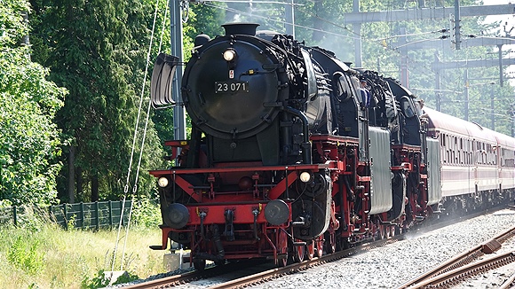 Foto:: VSM 2 ex DB 23 076 + VSM 6 ex DB 23 071 / Driebergen-Zeist  / 10.06.2023 (Foto,Fotos,Bilder,Bild,)