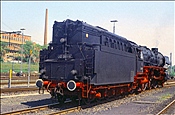 Foto SP_0934_00030: DB 012 061-8 / Warburg / 08.06.1975
