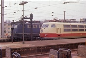 Foto SP_1015_00032: DB 110 + DB 103 190-5 / Koeln / 04.04.1976