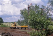 ID: 209: Schienenbaufahrzeug / Lauenfoerde / 24.05.1976
