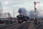Foto SP_1045_00023: DB 051 724-3 + DB 044 508-0 / Bottrop / 19.02.1977