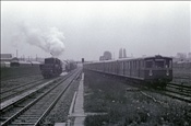 ID: 209: DR 52 8145-6 + DR 275 / Berlin / 06.04.1977