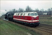 Foto SP_1055_00025: DR 118 + DR 52 / Berlin / 08.04.1977