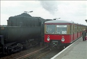 Foto SP_1056_00025: DR 52 2850-7 + DR 277 / Berlin / 09.04.1977