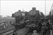 Foto SP_1064_00021: DB 042 113-1 + DB 044 481-0 / Gelsenkirchen / 21.05.1977