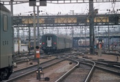 Foto SP_1088_00010: SBB Re 4/4 II 11138 + DB 103  / Basel / 28.12.1977