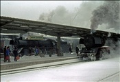 Foto SP_1120_22008: DR 50 0019-5 + DR 03 2243-8 / Berlin / Februar 1979