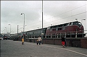 Foto SP_1123_00029: DB 221 131-6 / Norddeich / 14.06.1979