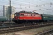 Foto SP_1142_00018: OeBB 1042.617 / Muenchen / 22.09.1980