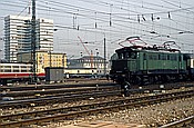 Foto SP_1142_00031: DB 144 145-0 / Muenchen / 22.09.1980