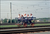 ID: 209: Draisine mit Brautpaar / Nuernberg / 21.09.1985