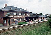 Foto SP_1990_06510: Bahnhofsgebaeude / Kuehlungsborn-Ost / 23.06.1990