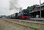 Foto SP_2002_07530: DR 99 4801-9 / Putbus / 06.07.2002