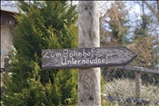 ID: 209: Hinweisschild / Unterneudorf / 13.04.2008