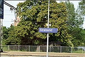 ID: 209: Bahnhofsschild /  Stralsund / 06.06.2009
