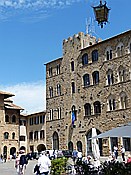 ID: 209: Stadtansichten / Volterra / 08.05.2015