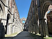 ID: 209: Ruine Abbazia San Galgano / Chiusdino / 10.05.2015
