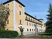 ID: 209: Verwaltungsgebaeude der Saline / Saline de Volterra / 12.05.2015
